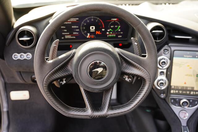 Mclaren 720S Spider / FULL CARBON / LIFT / MSO – foto 8