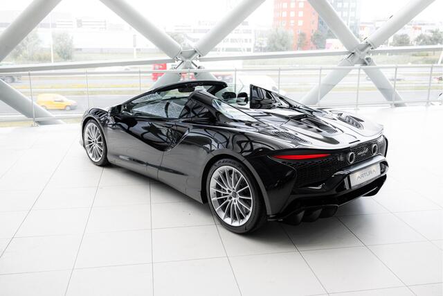 Mclaren Artura Spider 3.0 V6 Plug-In | Tech Pack | Electrochromic Roof |