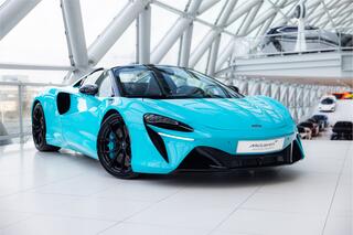 mclaren-artura-spider-3.0-v6-plug-i