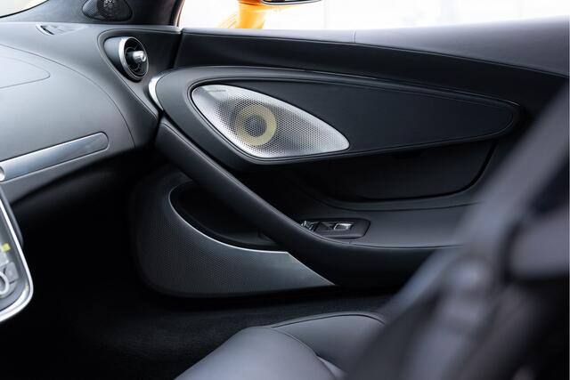 Mclaren GT 4.0 V8 | Matt Papaya Spark | Electrochromic Roof | MSO |