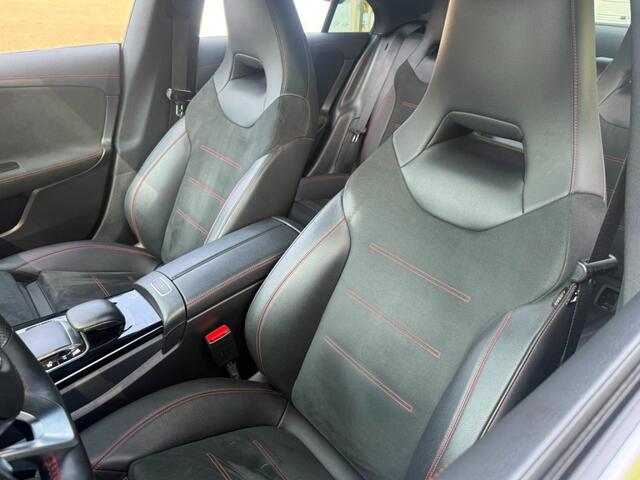 Mercedes-Benz 220 CLA-Klasse 220 Premium Plus/adaptief cruise/navigatie/alcantara/sfeerverl/led