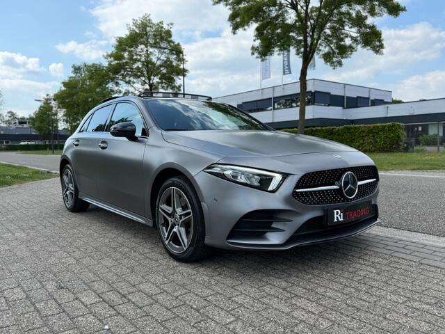 Mercedes-Benz 250 250e AMG Matgrijs Distronic Plus