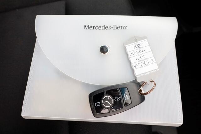 Mercedes-Benz 311 CDI Sprinter 115pk RWD L2H2 Airco Laadklep 500kg + Trekhaak 07-2020