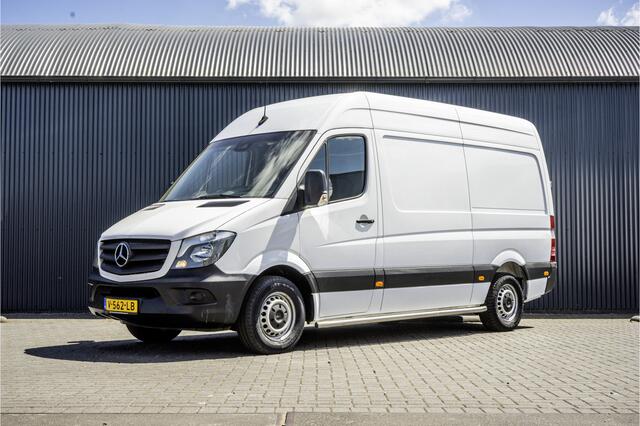 Mercedes-Benz 311 CDI Sprinter | L2H2 | Camera | Airco | Volledige Inrichting | Omvormer | Oprijplaat | Euro 6