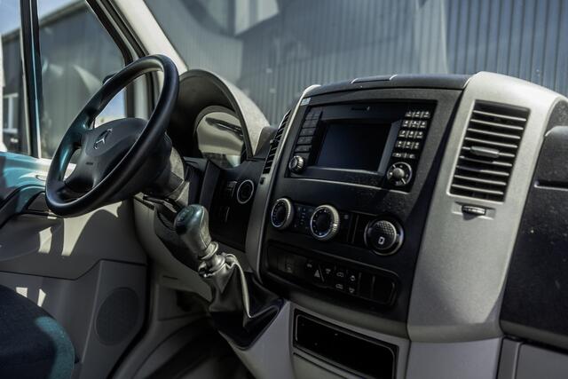 Mercedes-Benz 311 CDI Sprinter | L2H2 | Camera | Airco | Volledige Inrichting | Omvormer | Oprijplaat | Euro 6