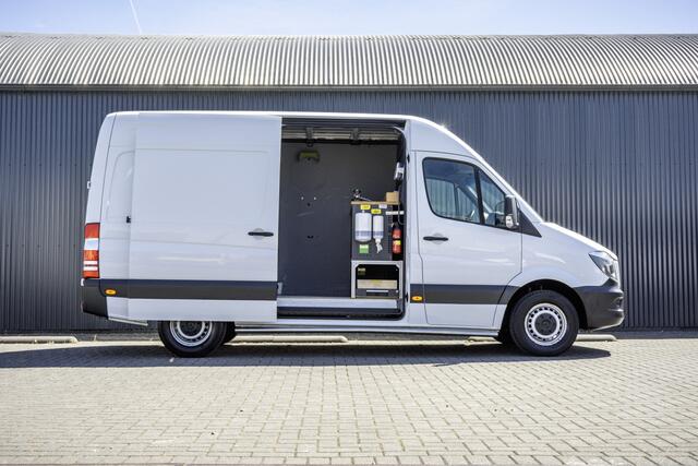 Mercedes-Benz 311 CDI Sprinter | L2H2 | Camera | Airco | Volledige Inrichting | Omvormer | Oprijplaat | Euro 6