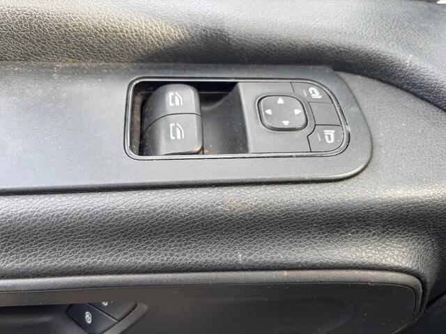 Mercedes-Benz 311 CDI Sprinter Dubbelcabine Openlaadbak Airco Cruisecontrol Trekhaak EURO 6