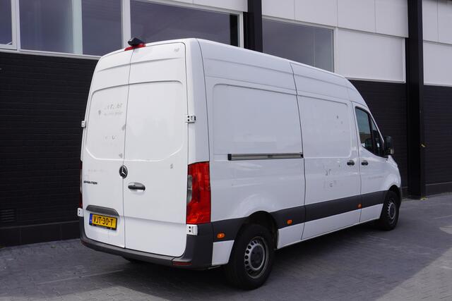 Mercedes-Benz 311 CDI Sprinter 2.2 L2H1 Automaat EURO 6 - A/C Climate - Navi - Cruise - Laadbrug - ¤ 16.900,- Excl.