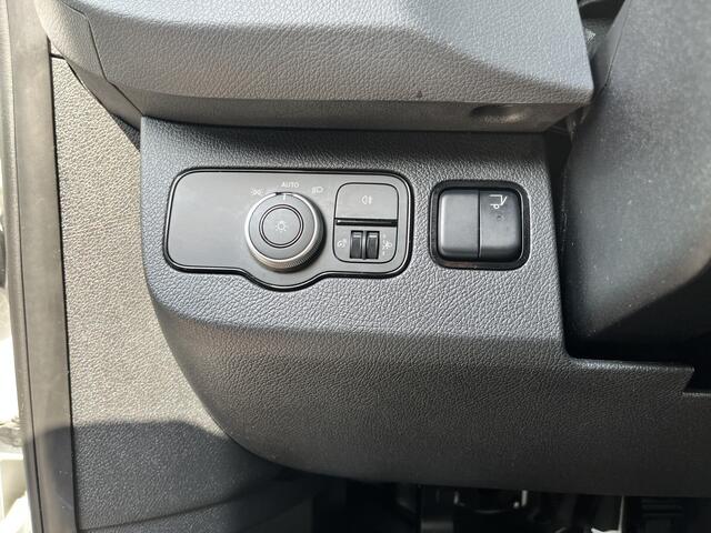 Mercedes-Benz 311 CDI Sprinter 2.2 MARGE BTW VRIJ!! Bakwagen 750kg laadklep zijdeur Airco cruise controle Telefoonverbinding Navigatiesysteem Apple carplay Camera 2-Persoons bakwagen verhuiswagen Meubelbak euro 6