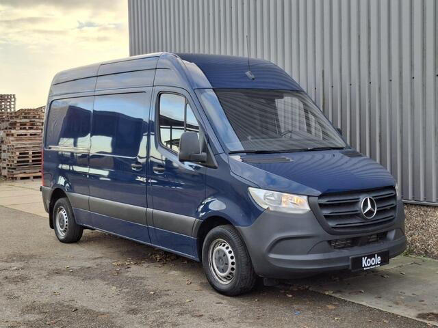 Mercedes-Benz 311 CDI Sprinter GB L2 FWD Functional 3.5T 311 CDI L2H2 / AIRCO / CAMERA / 3 ZITS / DEALER ONDERHOUDEN
