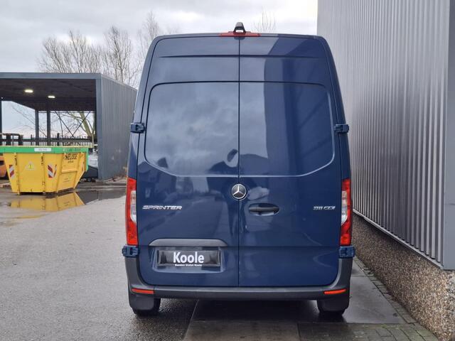 Mercedes-Benz 311 CDI Sprinter GB L2 FWD Functional 3.5T / AIRCO / CAMERA / 3 ZITS / DEALER ONDERHOUDEN / NAVI