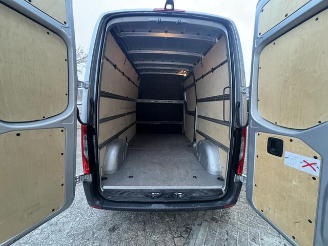 Mercedes-Benz 311 CDI Sprinter 2.2 L2H2 Aut.