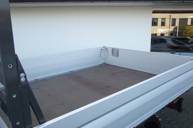 Mercedes-Benz 311 CDI Sprinter 1.9 L2 DC / Zeer netjes/ Carplay/ Clima/ 6 zits/ Trekhaak/ All-season