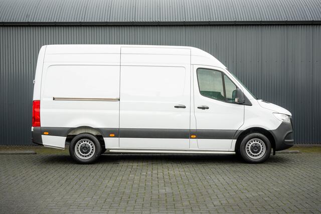 Mercedes-Benz 311 CDI Sprinter L2H2 | Volledig Ingericht | Mbux | Camera | Navi | Climatronic
