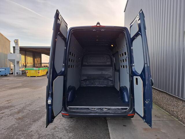 Mercedes-Benz 311 CDI Sprinter 2.2 L2H2 / AIRCO / CAMERA / 3 ZITS / DEALER ONDERHOUDEN / NAVI