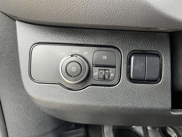 Mercedes-Benz 311 CDI Sprinter 2.2 L2 Hiab 023T Laadkraan 20.000km 2-Persoons Open laadbak Pick-up Euro 6 Bakwagen P-up Bpm vrij voor particulier gebruik!!