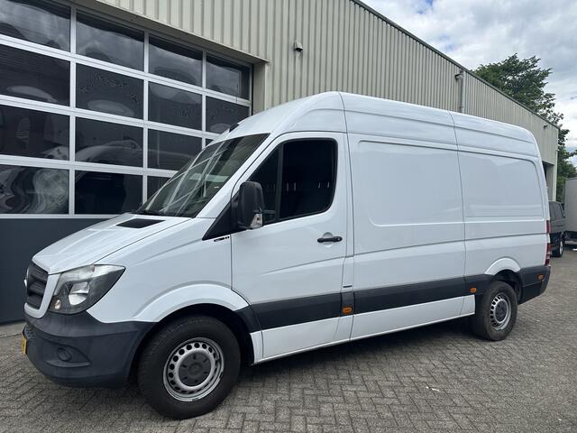 Mercedes-Benz 311 CDI Sprinter 2.2 Aut.L2H2 NAP Airco,3 persoons,Trekhaak