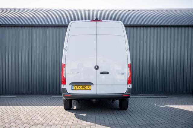 Mercedes-Benz 311 CDI Sprinter RWD L2H2 | Volledig Ingericht | Mbux | Camera | Carplay | Climatronic