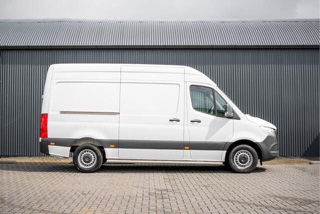 Mercedes-Benz 311 CDI Sprinter RWD L2H2 | Volledig Ingericht | Mbux | Camera | Navi | Climatronic