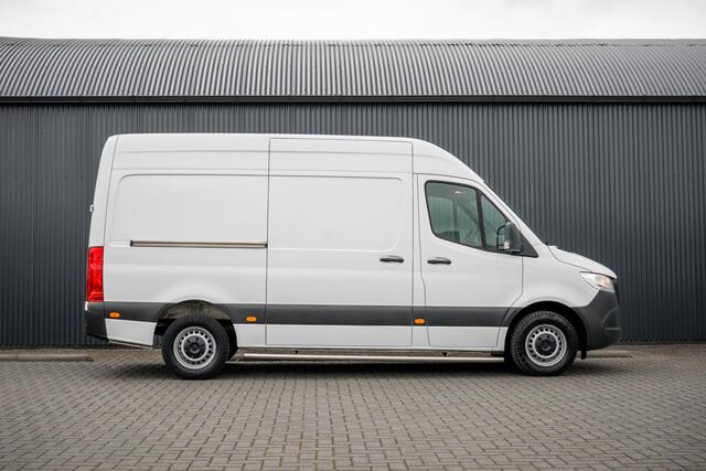 Mercedes-Benz 311 CDI Sprinter RWD L2H2 | Volledig Ingericht | Mbux | Camera | Climatronic
