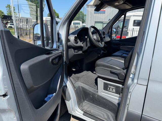 Mercedes-Benz 311 CDI Sprinter L1H1 E6 | 2x Schuifdeur | Mbux | Leder
