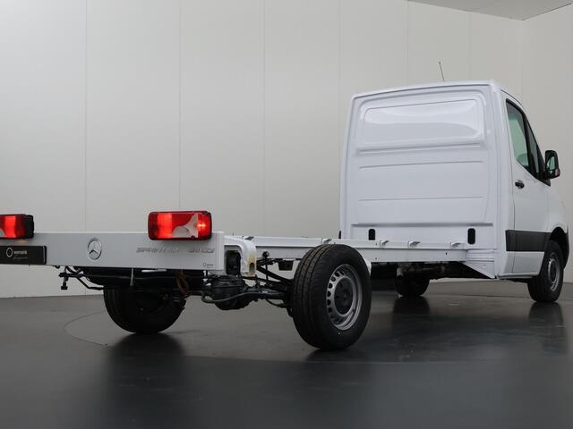 Mercedes-Benz 311 CDI Sprinter | Aut. | L3 | Chassis | PRO | MBUX Navigatie | Airco | Cruise Control | Zijwindassistent | Lane Assist | Comfort-bestuurdersstoel | 3-zits | ELKE OPBOUW MOGELIJK