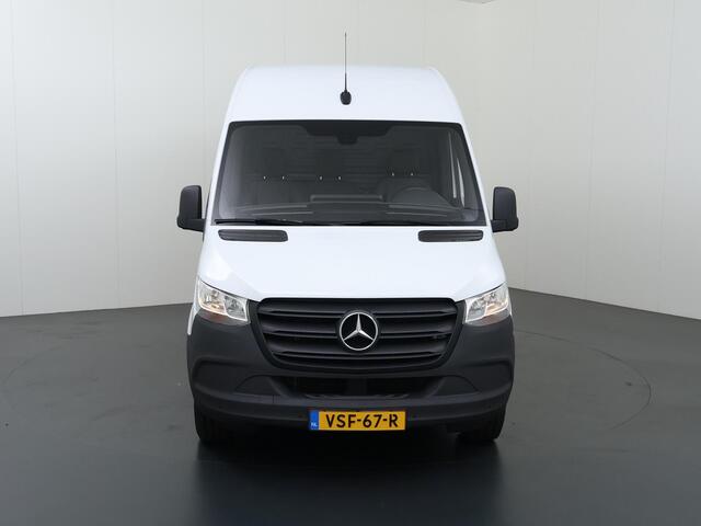 Mercedes-Benz 311 CDI Sprinter L2 H2 RWD