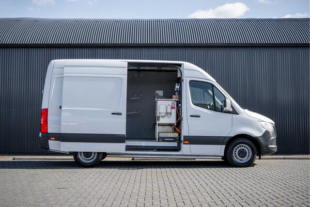 Mercedes-Benz 311 CDI Sprinter RWD L2H2 | Volledig Ingericht | Mbux | Camera | Climatronic
