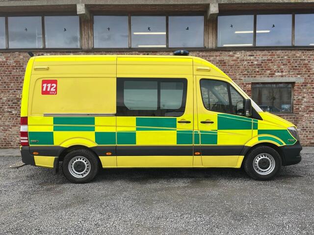 Mercedes-Benz 316 CDI Diesel L2H2 Ambulance