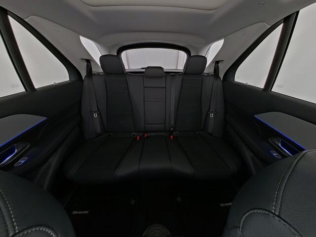 Mercedes-Benz 400 GLE- e 4MATIC AMG Plug-In Hybride AMG Line | Night Pakket | Panorama Schuif-Kanteldak | Trekhaak | Sfeerverlichting | Airmatic. Inclusief 24 maanden MB Certified garantie voor Europa.