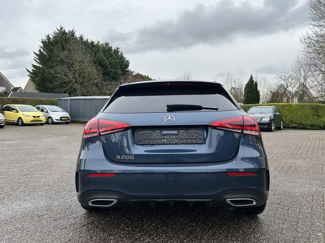 Mercedes-Benz A-KLASSE 200 AMG Line