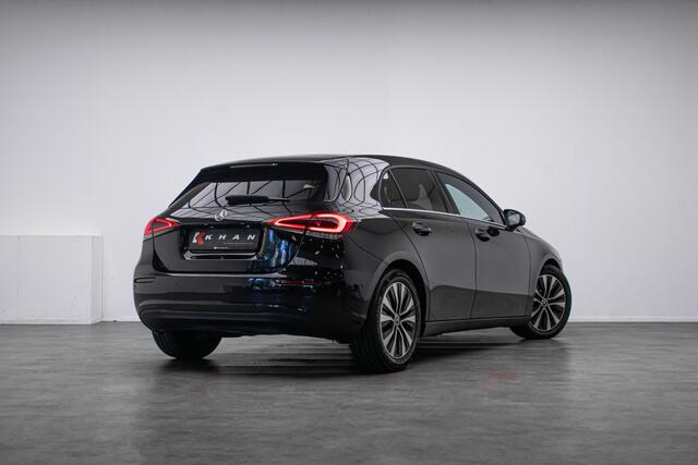 Mercedes-Benz A-KLASSE 180 d Business Solution | Camera| Unieke bekleding| Dodehoek