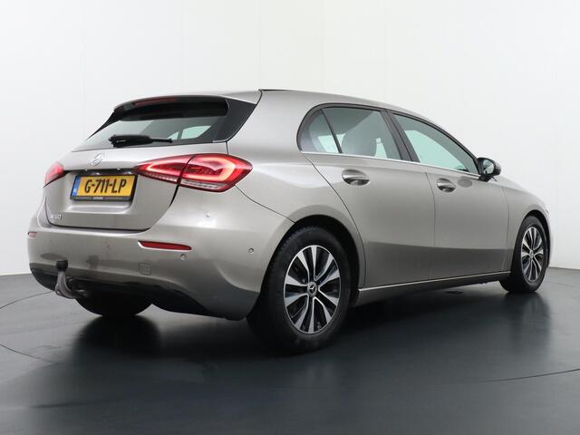 Mercedes-Benz A-KLASSE 160 Business Solution Trekhaak MBUX Camera