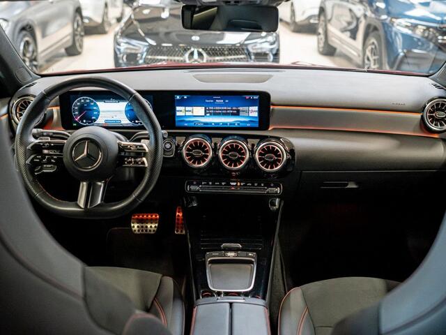 Mercedes-Benz A-KLASSE 250 e AMG ** MULTIBEAM LED, MBUX+, PANORAMA, DISTR, WINTER ** 1e EIG - Ex MB-AG - JUNGE STERNE ** ** INFORMEER OOK NAAR ONZE AANTREKKELIJKE FINANCIAL-LEASE TARIEVEN **