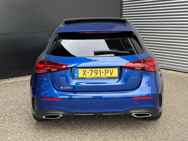 Mercedes-Benz A-KLASSE 200 | Panoramadak | Burmester Sound | Premium PLUS | Nightpakket | Memorystoelen verwarmd | Head-up display | Sfeerverlichting | Apple & Android Carplay