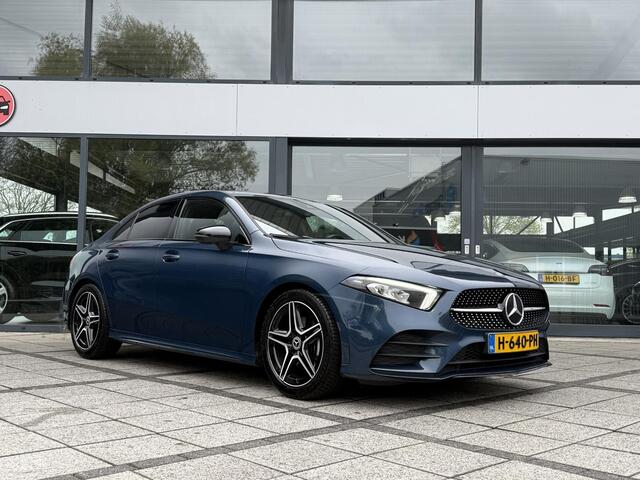 Mercedes-Benz A-KLASSE 200 AMG Navi | Panorama | Camera |