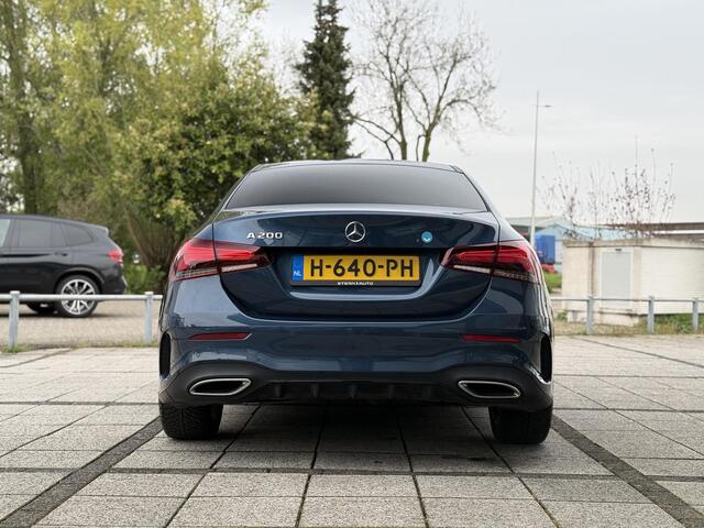 Mercedes-Benz A-KLASSE 200 AMG Navi | Panorama | Camera |
