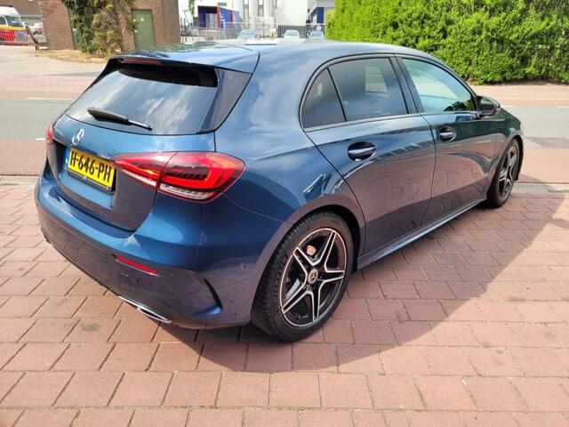 Mercedes-Benz A-KLASSE 180 Business Solution AMG