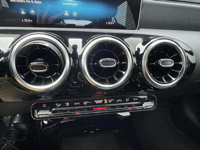 Mercedes-Benz A-KLASSE 200 | Widescreen Dasboard | Luxury WIDE SCREEN