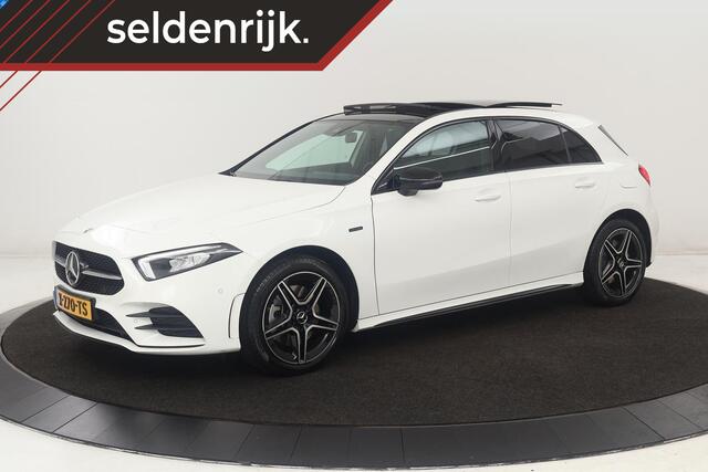 Mercedes-Benz A-KLASSE 250 e Premium Plus | AMG | Pano.Dak | LED | Navigatie | Camera