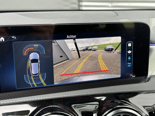Mercedes-Benz A-KLASSE 250 e AMG Line | Night Pakket | Apple CarPlay | Android Auto | Sierdelen Aluminium | Sfeerverlichting | Stoelverwarming | Achteruitrijcamera | Parkeersensoren | Elektrisch Inklapbare Buitenspiegels