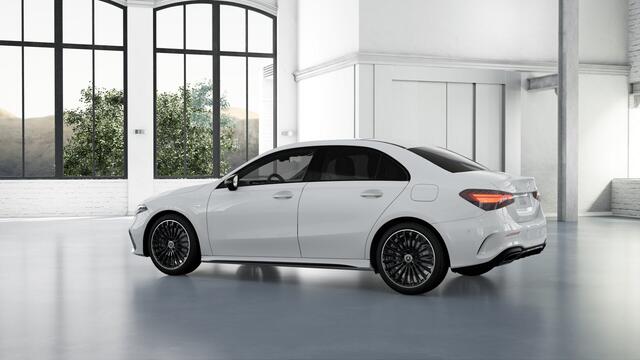 Mercedes-Benz A-KLASSE 250 e Business Solution AMG | AMG Line Plus pakket | Nightpakket | Parkeerpakket met 360°-camera | Head-up display | Extra USB-poorten | Antidiefstalpakket URBAN GUARD PLUS | KEYLESS GO-comfortpakket |