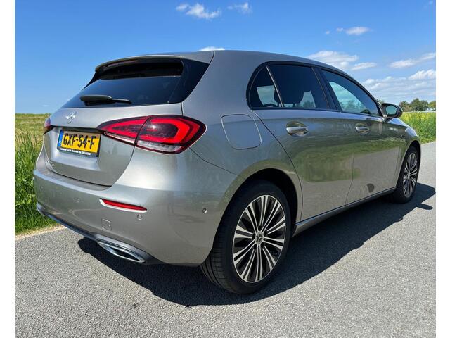 Mercedes-Benz A-KLASSE 250 e Premium Plus