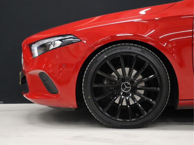 Mercedes-Benz A-KLASSE 180 Business Solution Luxury [CAMERA, APPLE CARPLAY, ANDROID AUTO, STOELVERW., FLIPPERS, NIEUWSTAAT]