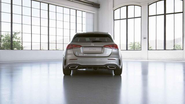 Mercedes-Benz A-KLASSE 180 Business Solution AMG | Panoramadak | Night | Stoelverwarming | Sfeerverlichting | Achteruitrijcamera |