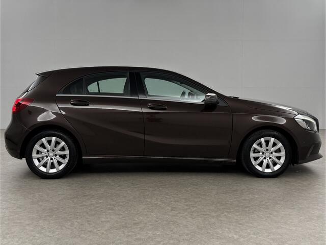Mercedes-Benz A-KLASSE Ambition Airco Cruise LED Navigatie PDC 16"LMV