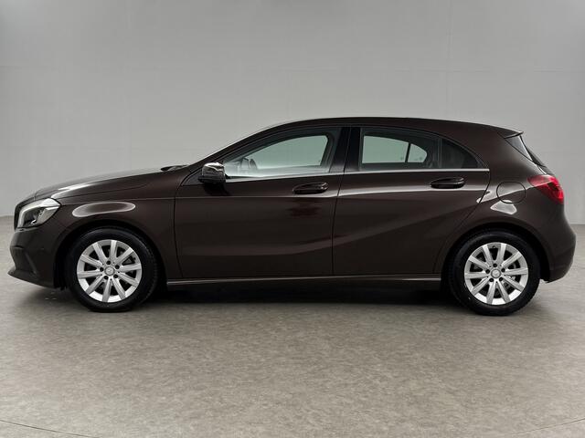 Mercedes-Benz A-KLASSE Ambition Airco Cruise LED Navigatie PDC 16"LMV