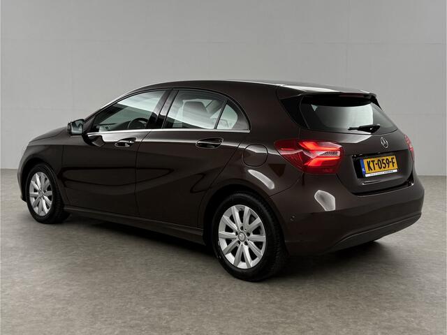Mercedes-Benz A-KLASSE Ambition Airco Cruise LED Navigatie PDC 16"LMV