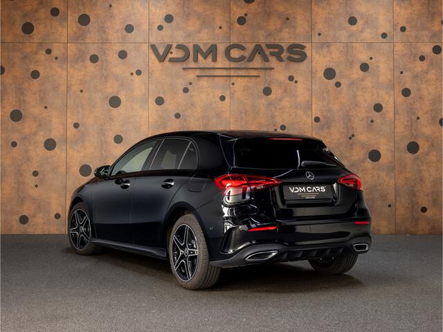 Mercedes-Benz A-KLASSE 250e AMG Line | Nightpakket | Achteruitrijcamera | KEYLESS-GO | Ambient Lighting |