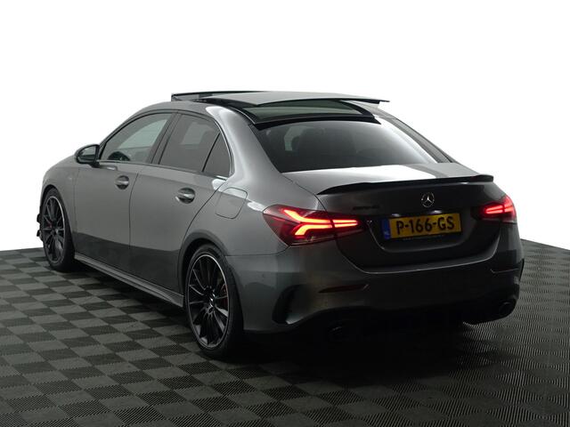 Mercedes-Benz A-KLASSE AMG 35 4MATIC Premium Plus Aut- Performance Interieur, Panoramadak, Burmester, Sfeerverlichting, Carplay